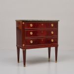 1055 9052 CHEST OF DRAWERS